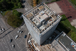 Luftaufnahme der Holzbaustelle CARL in Pforzheim.