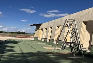 Foto der Holzbaumontage des Projekts AELF in Landshut.