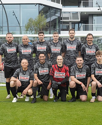 Das Team bestand aus (von hinten): XXX, Thomas Högg, Nico Lutz, David Burghart, Kristoffer Wildt, Marcel Hofer, Wolfgang Winter, Emre Aygün, Sarah Reissner, Florian Eckert, Wolfgang Jakob