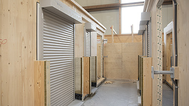 Foto der Produktion von LENO-ADD-Elementen bei ZÜBLIN Timber.