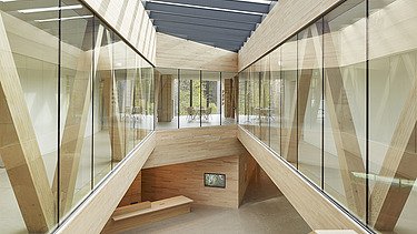 Photo of the visitor center in Ruhestein, interior with lots of wood.