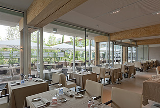 Foto des Hotels Aqualux ini Bardolino. Speiseraum.