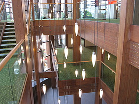 Foto des Treppenhauses des Waterside Theaters in Aylesbury.