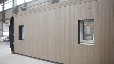 Photo of the production of LENO-ADD elements at ZÜBLIN Timber.