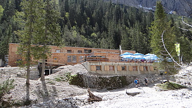 Foto der Höllentalangerhütte Grainau.