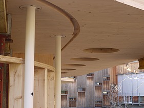 Foto einer LENO-BSP-Decke im Rohbau.