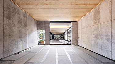 Foto von dem Besucherzentrum in Ruhestein, Montage, Innenraum.