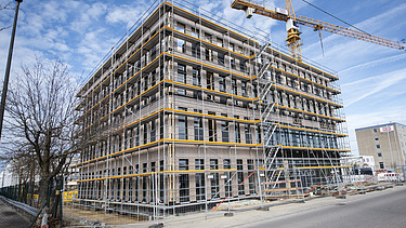 Rohbaufoto des neuen Bürogebäudes von ZÜBLIN Timber.