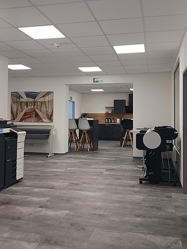 Photo of the furnished corridor area at ZÜBLIN Timber's Gaildorf site.