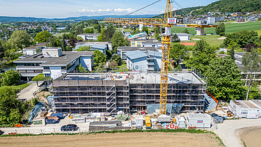 Foto des Eltern-Kind-Hauses Gailingen von Außen. Baustellenimpression.