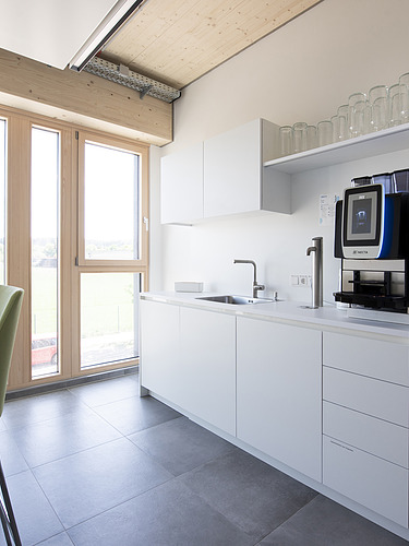 Photo of a kitchenette at ZÜBLIN Timber.