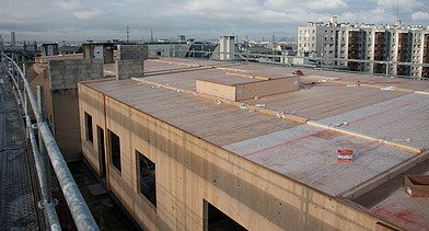 Photo of an assembly of LENO cross-laminated timber elements.