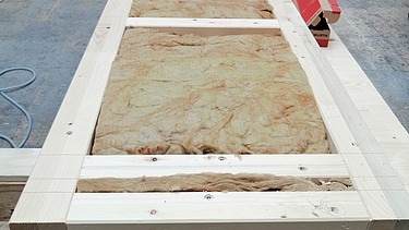 Foto eines LENO-ADD-Elements in der Produktion von ZÜBLIN Timber.