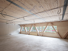 Foto von dem Besucherzentrum in Ruhestein, Montage, Innenraum.