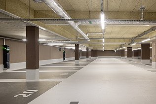 Photo of the Platinum in Wiesbaden. You can see the underground parking garage.