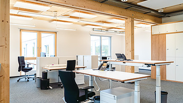 Photo of a furnished office space at Witten University. 