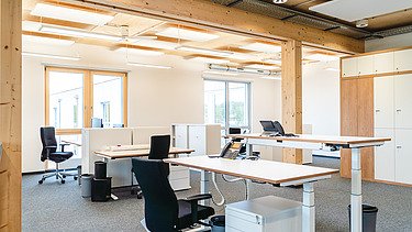 Photo of a furnished office space at Witten University. 