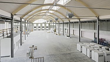 Photo of the MEGA store in Stockach. Interior of the building shell. Vaults made of LENO-BSP.