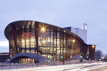 Waterside Theater Aylesbury Foto des Gebäudes Waterside Theaters in Aylesbury.