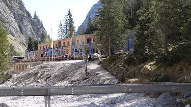 Foto der Höllentalangerhütte Grainau.