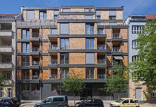 New building Müggelstraße, Berlin Photo of a multi-storey residential complex made of wood.