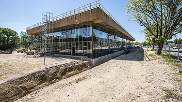 Photo of the shell from the outside. JOWAT House of Technology.